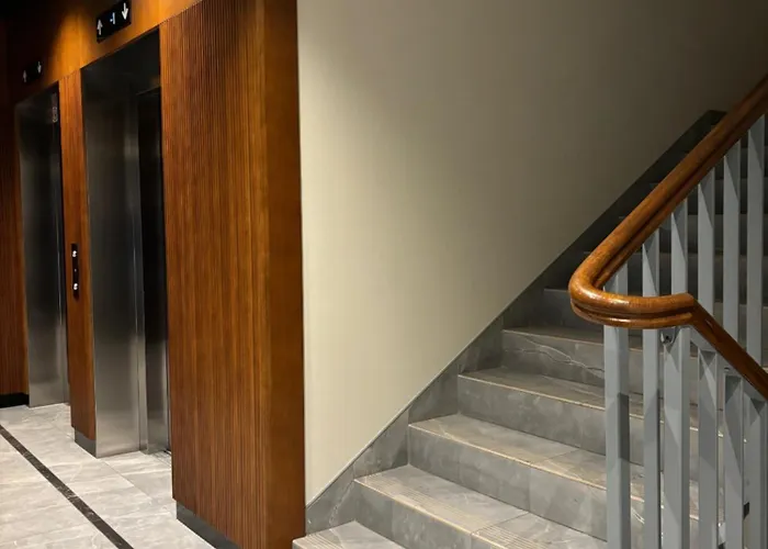 Luxurious Almond Apartment, Self Check-in 24h, Free Parking, Air-conditioning 포즈난