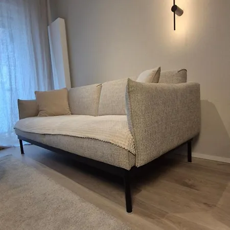 Daire Luxurious Almond Apartment, Self Check-in 24h, Free Parking, Air-conditioning *