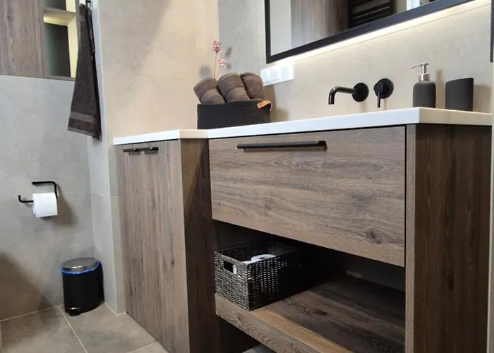 Luxurious Almond Apartment, Self Check-in 24h, Free Parking, Air-conditioning Apartamento Poznań